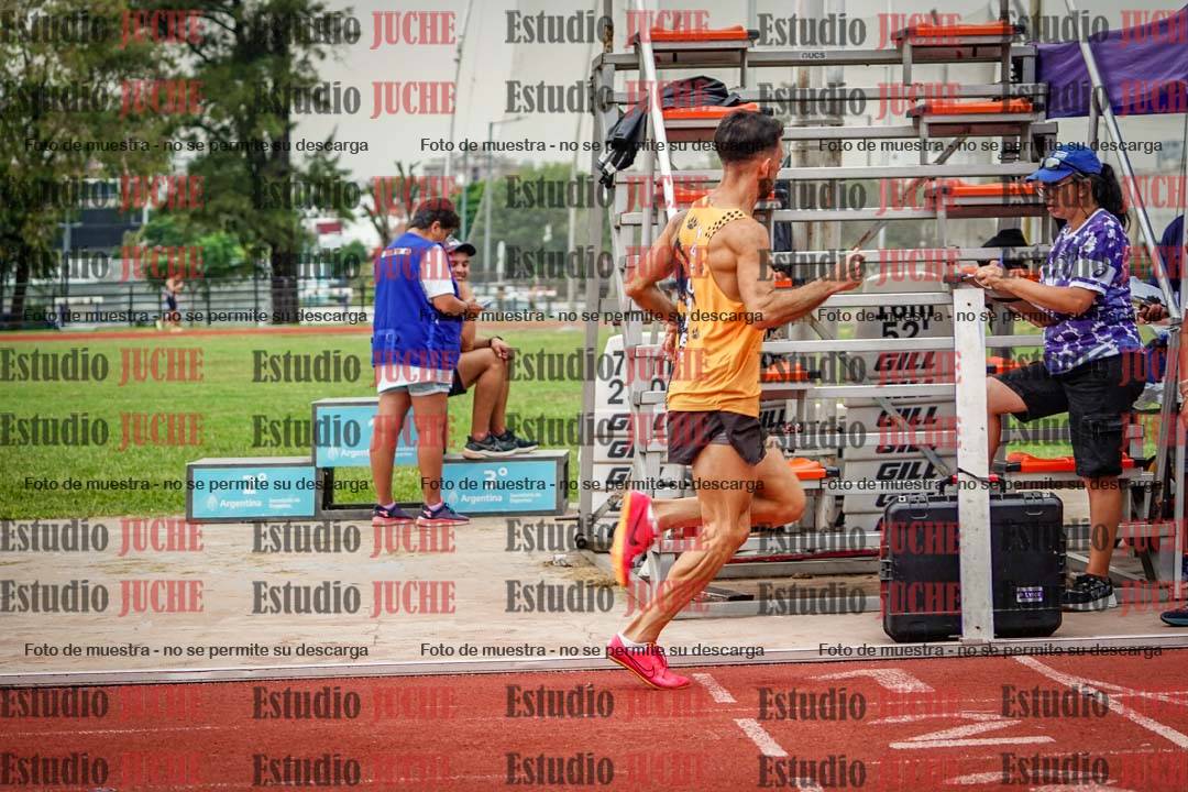 Fotos de los 800 m de varones