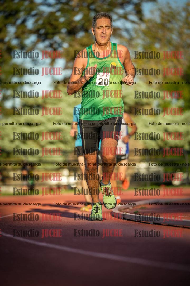 Fotos de los 3000 m llanos de varones