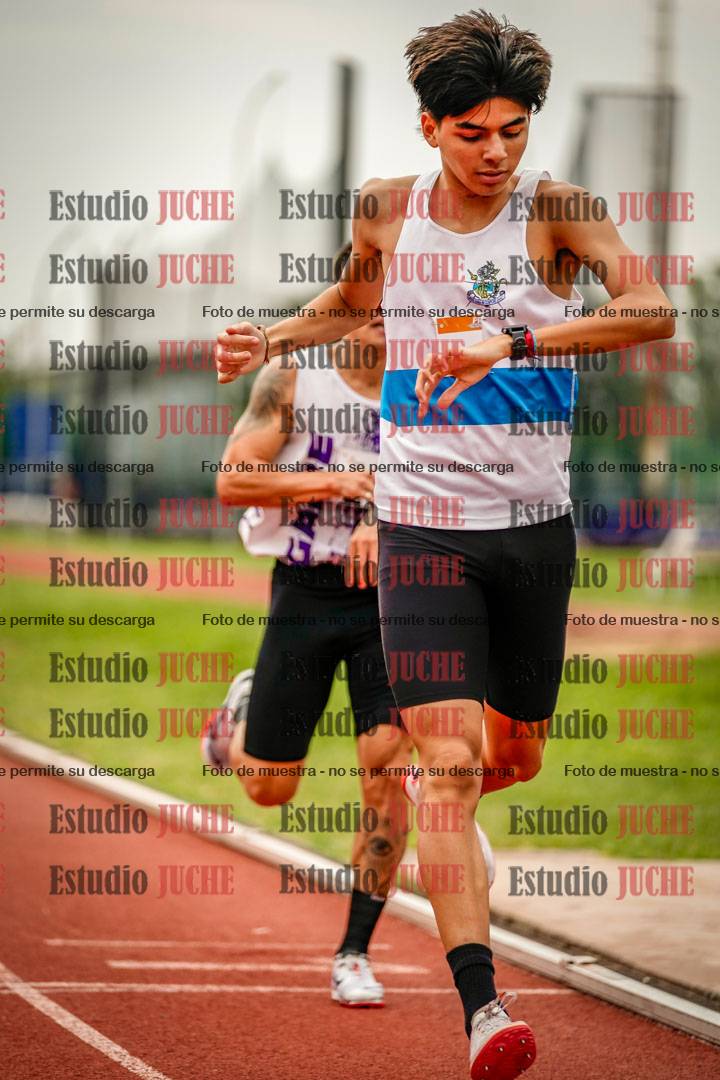 Fotos de los 800 m de varones