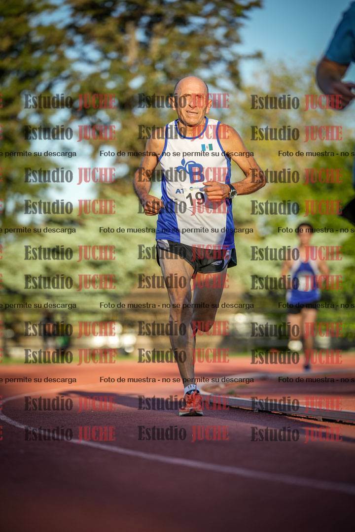 Fotos de los 3000 m llanos de varones