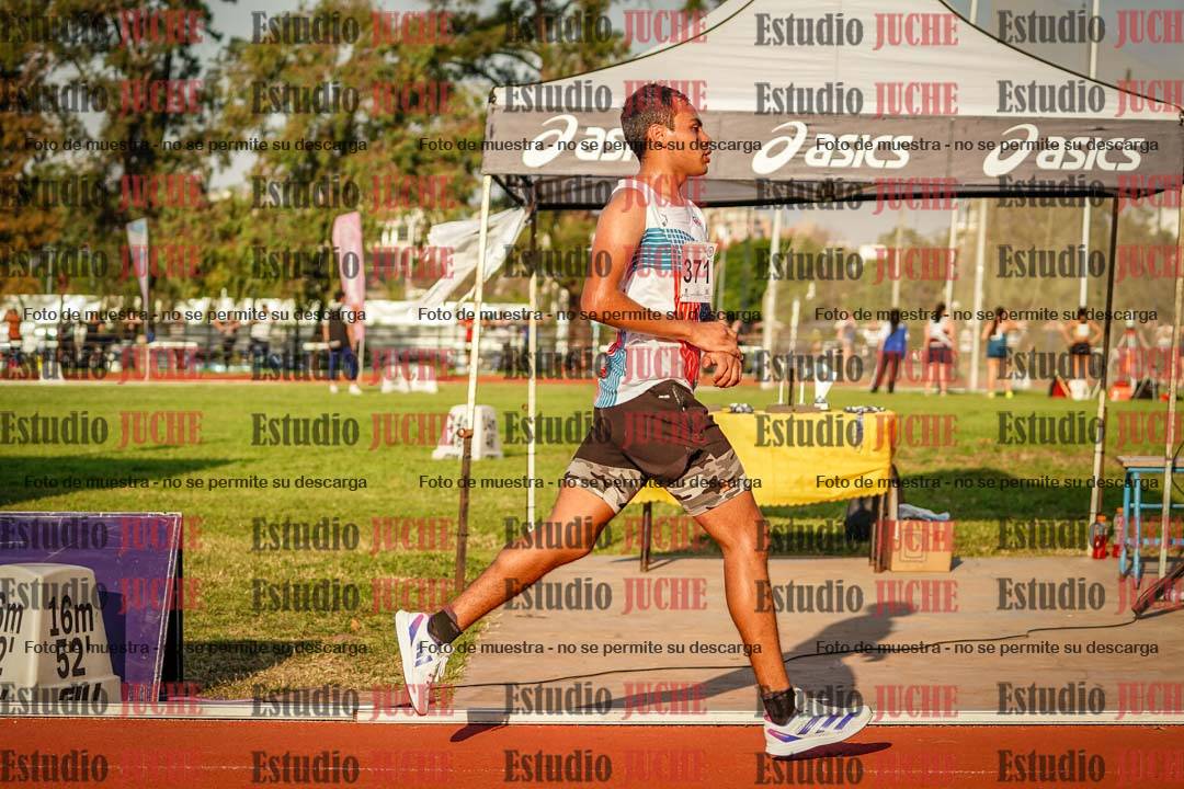 Fotos de los 5000 m llanos de varones