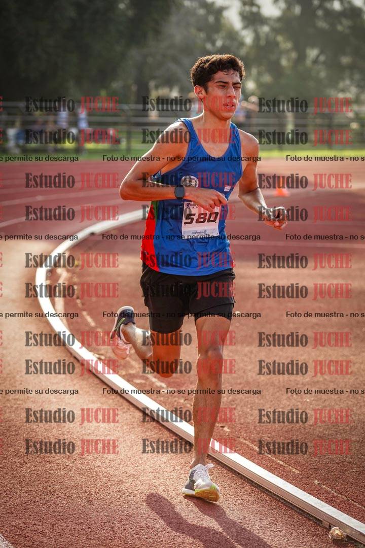 Fotos de los 3000 m llanos de varones