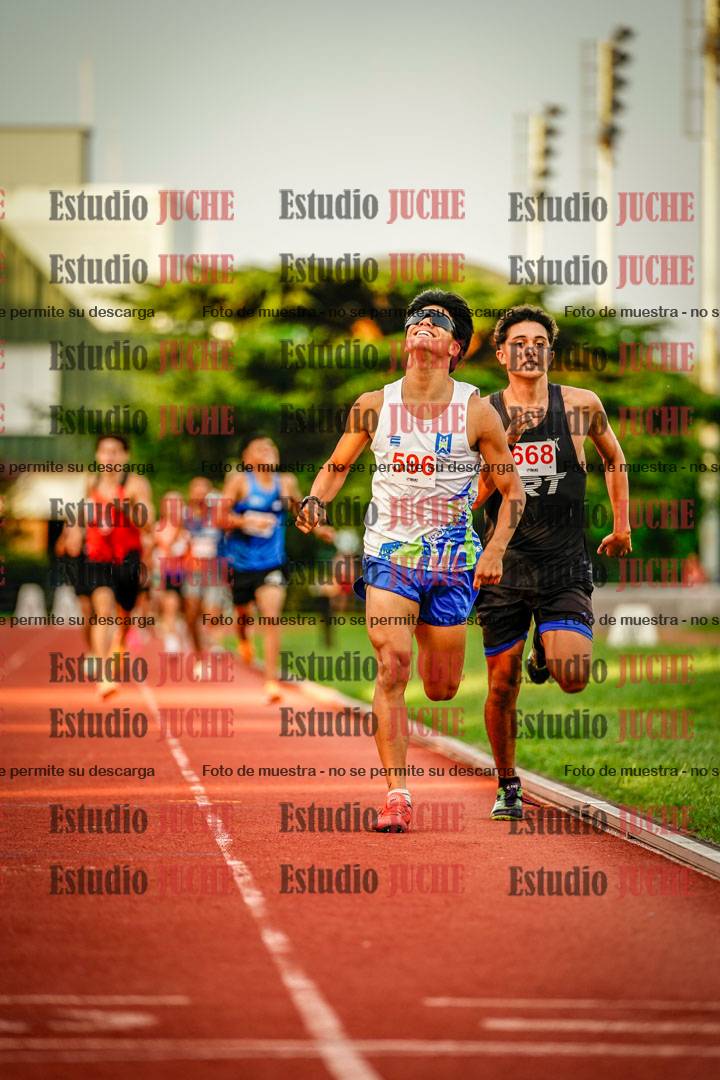 Fotos de los 1500 m llanos de varones