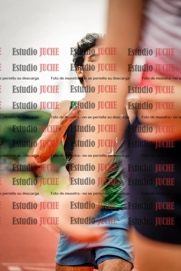 Fotos de los 800 m de varones