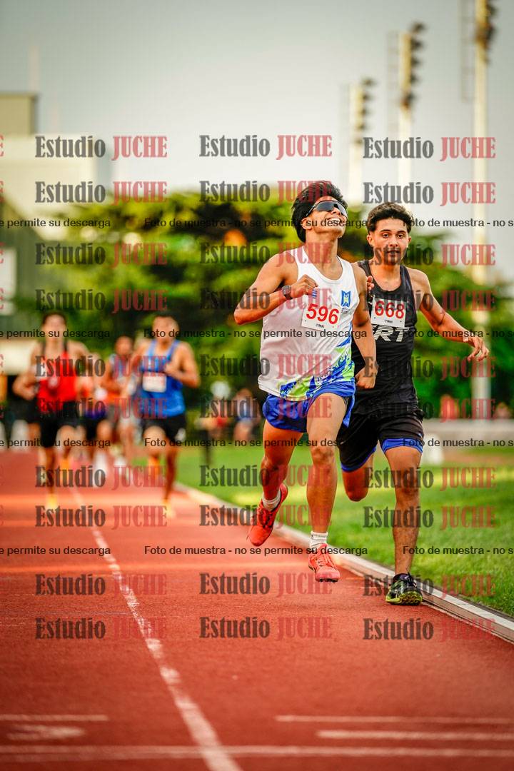 Fotos de los 1500 m llanos de varones