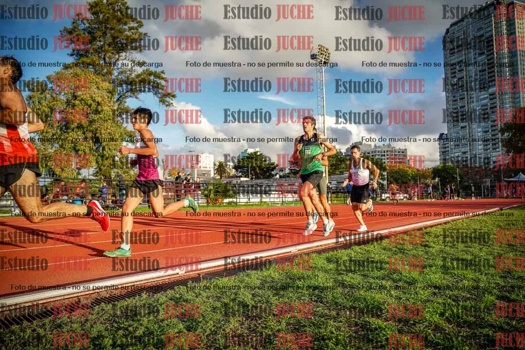 Fotos de los 3000 m llanos de varones