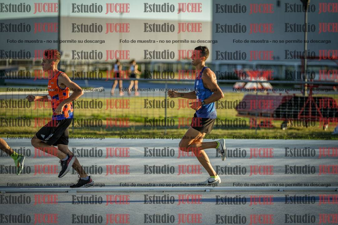 Fotos de los 1500 m llanos de varones