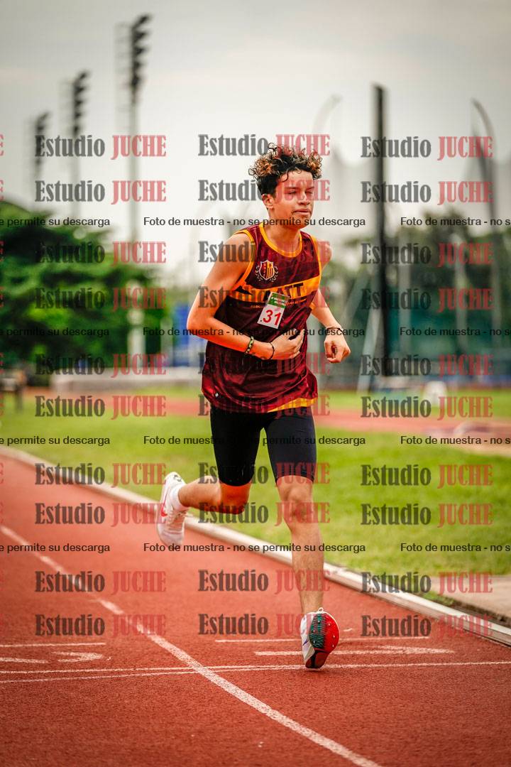 Fotos de los 800 m de varones