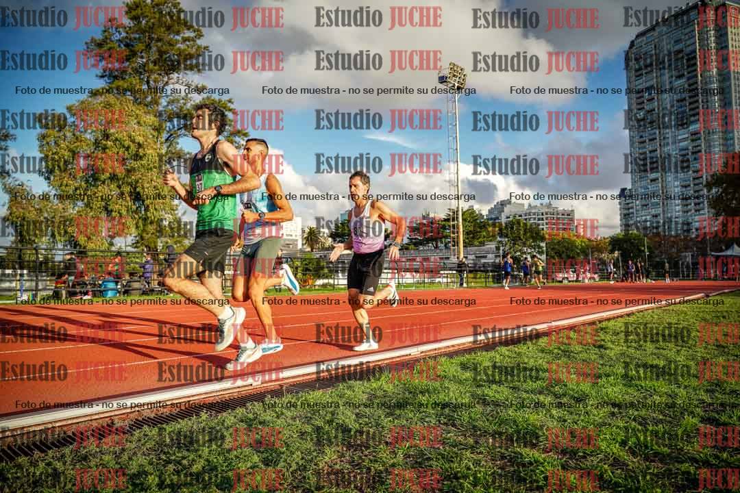 Fotos de los 3000 m llanos de varones