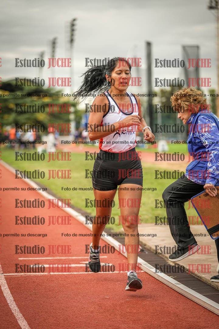 Fotos de los 1500 m llanos de mujeres
