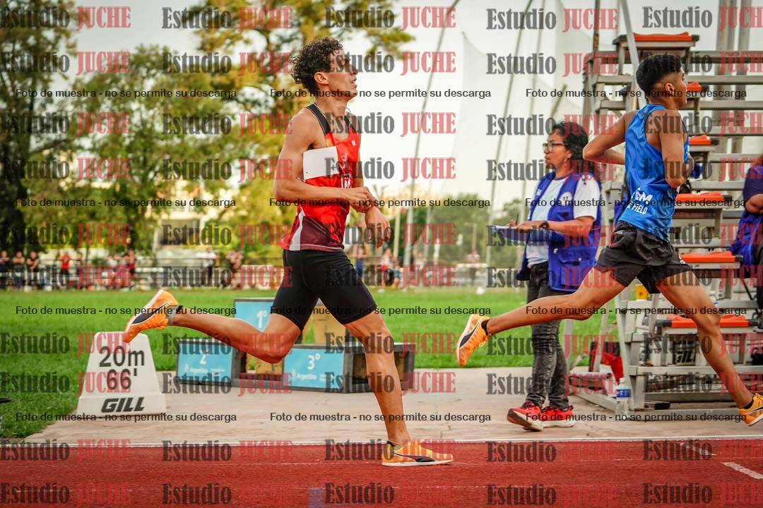 Fotos de los 1500 m llanos de varones