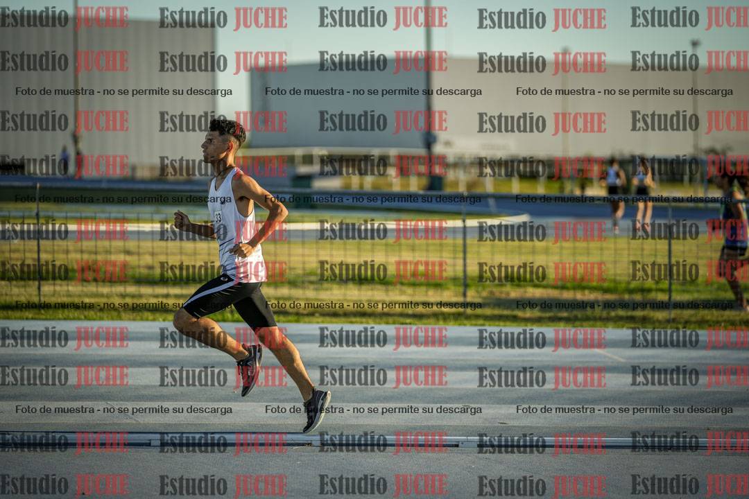 Fotos de los 1500 m llanos de varones