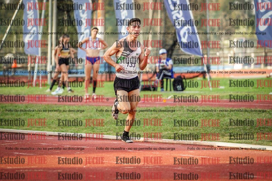 Fotos de los 5000 m llanos de varones