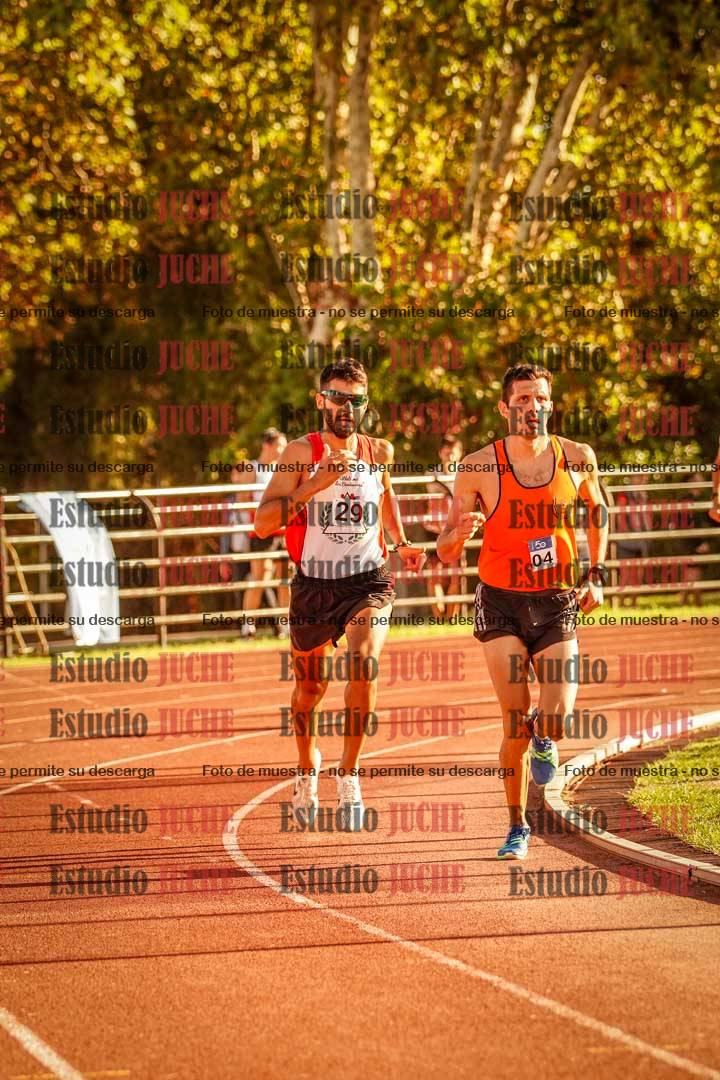 Fotos de los 3000 m llanos de varones