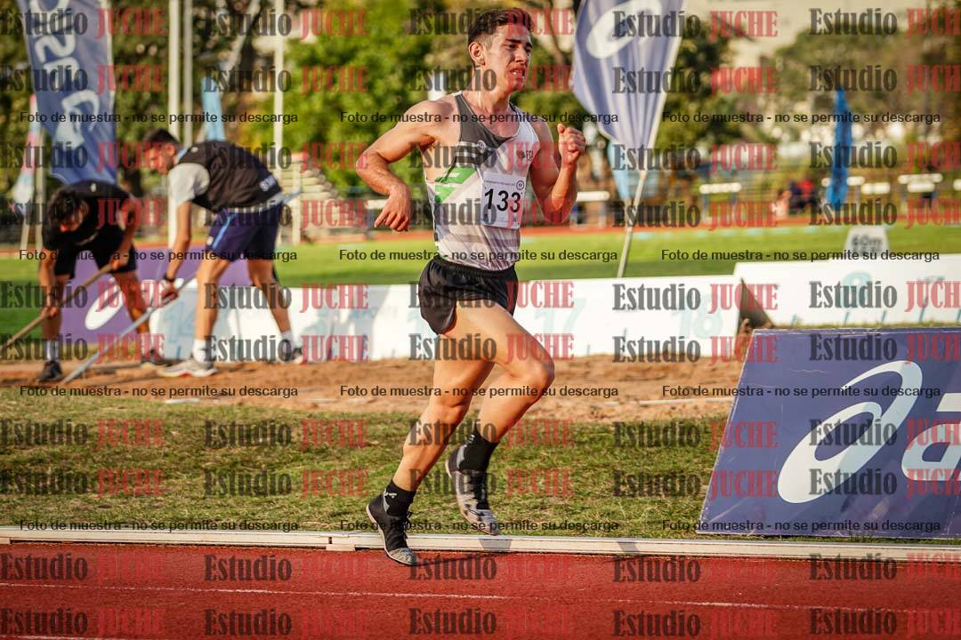Fotos de los 5000 m llanos de varones