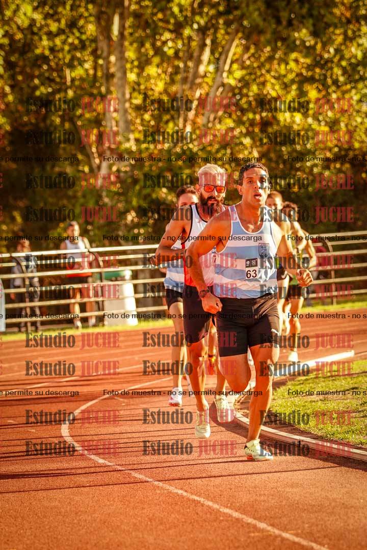 Fotos de los 3000 m llanos de varones
