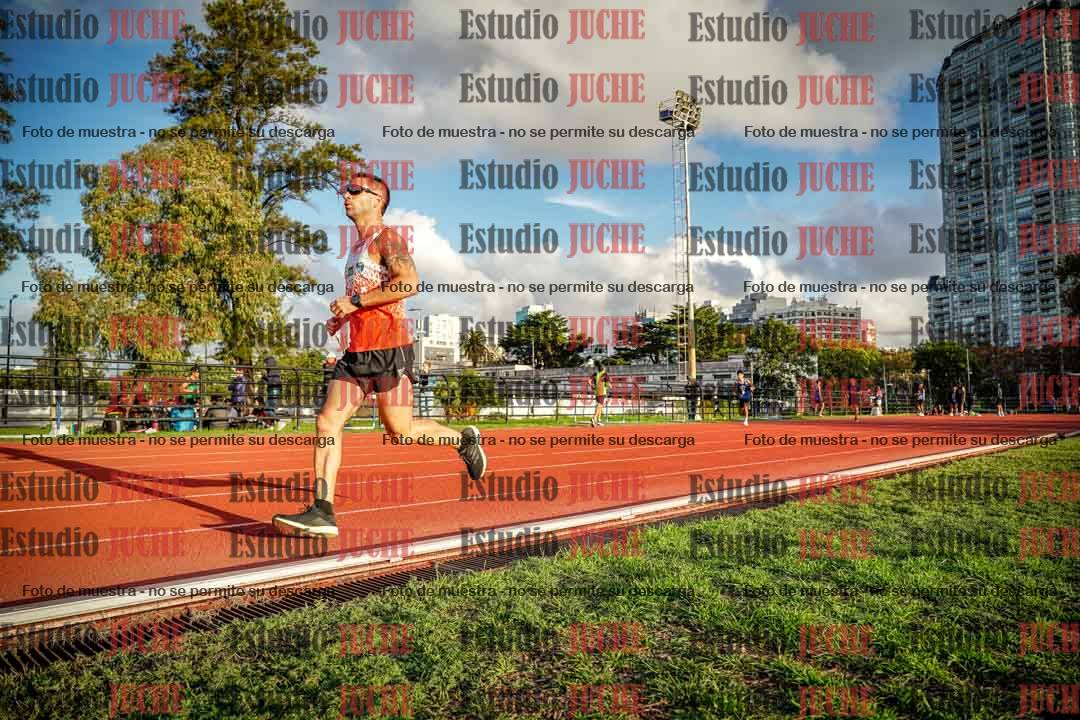 Fotos de los 3000 m llanos de varones
