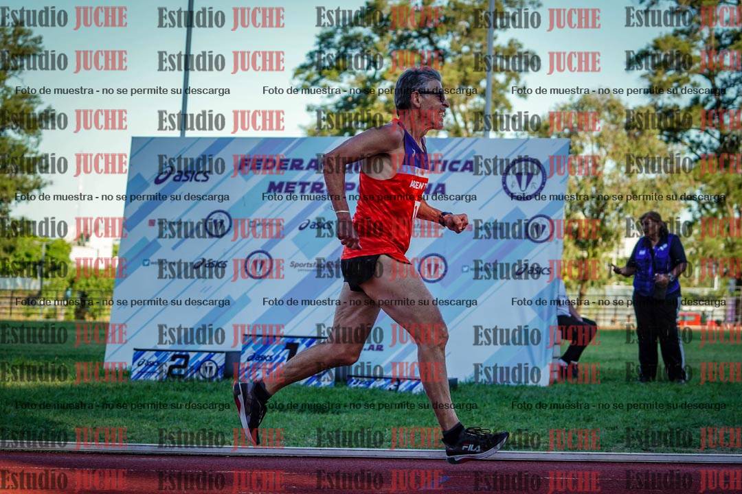 Fotos de los 3000 m llanos de varones
