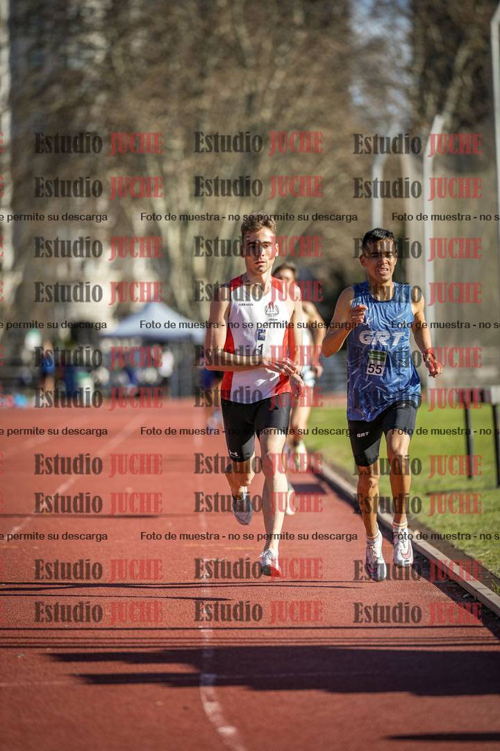 Fotos de los 3000 m llanos de varones