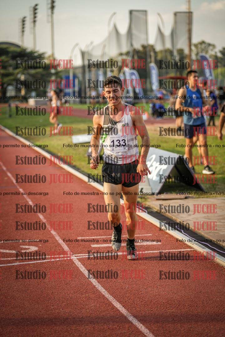 Fotos de los 5000 m llanos de varones