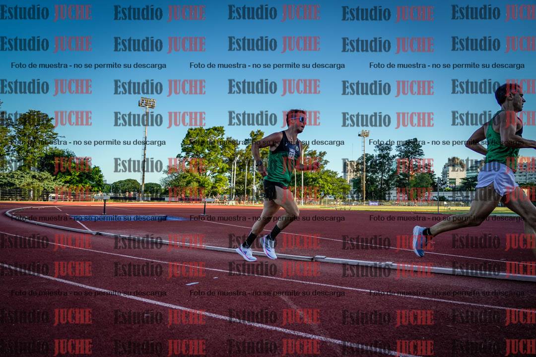 Fotos de los 3000 m llanos de varones