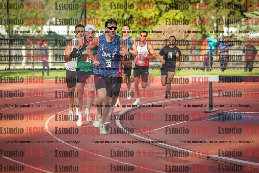 Fotos de los 3000 m llanos de varones
