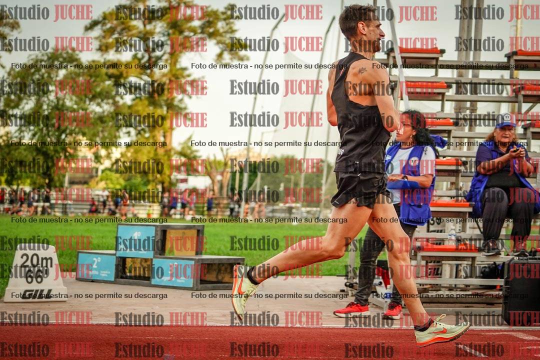 Fotos de los 1500 m llanos de varones