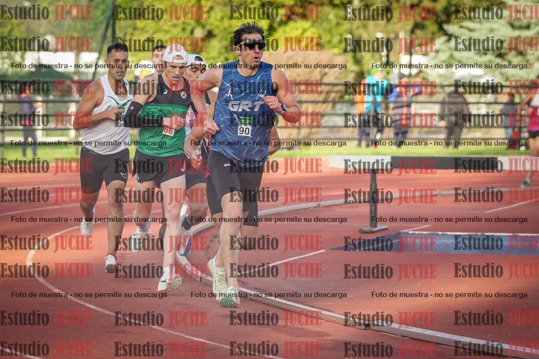 Fotos de los 3000 m llanos de varones