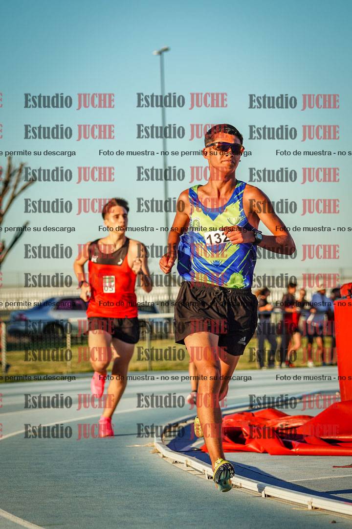 Fotos de los 1500 m llanos de varones