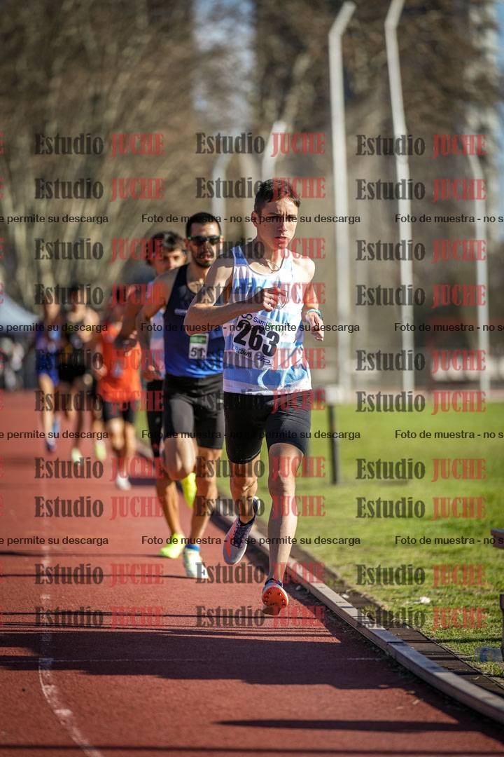 Fotos de los 3000 m llanos de varones