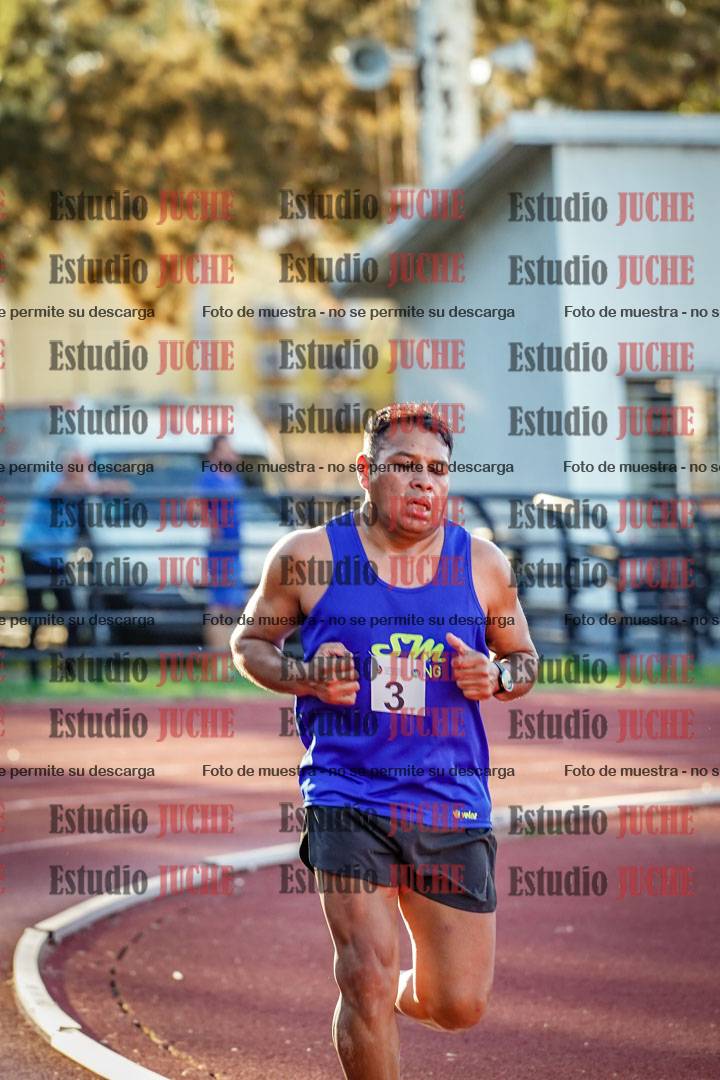 Fotos de los 3000 m llanos de varones