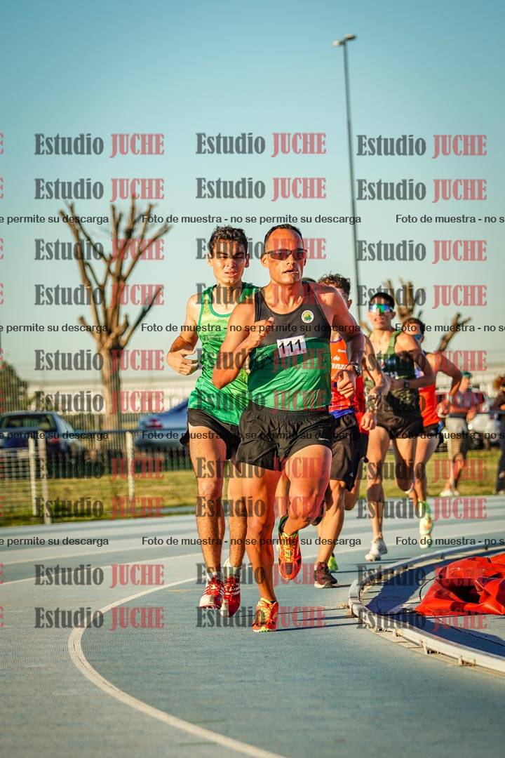 Fotos de los 1500 m llanos de varones