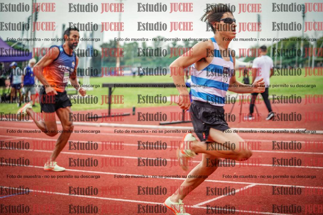 Fotos de los 800 m de varones