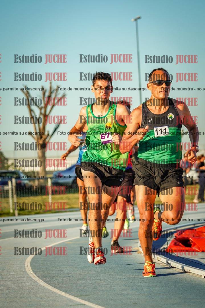Fotos de los 1500 m llanos de varones
