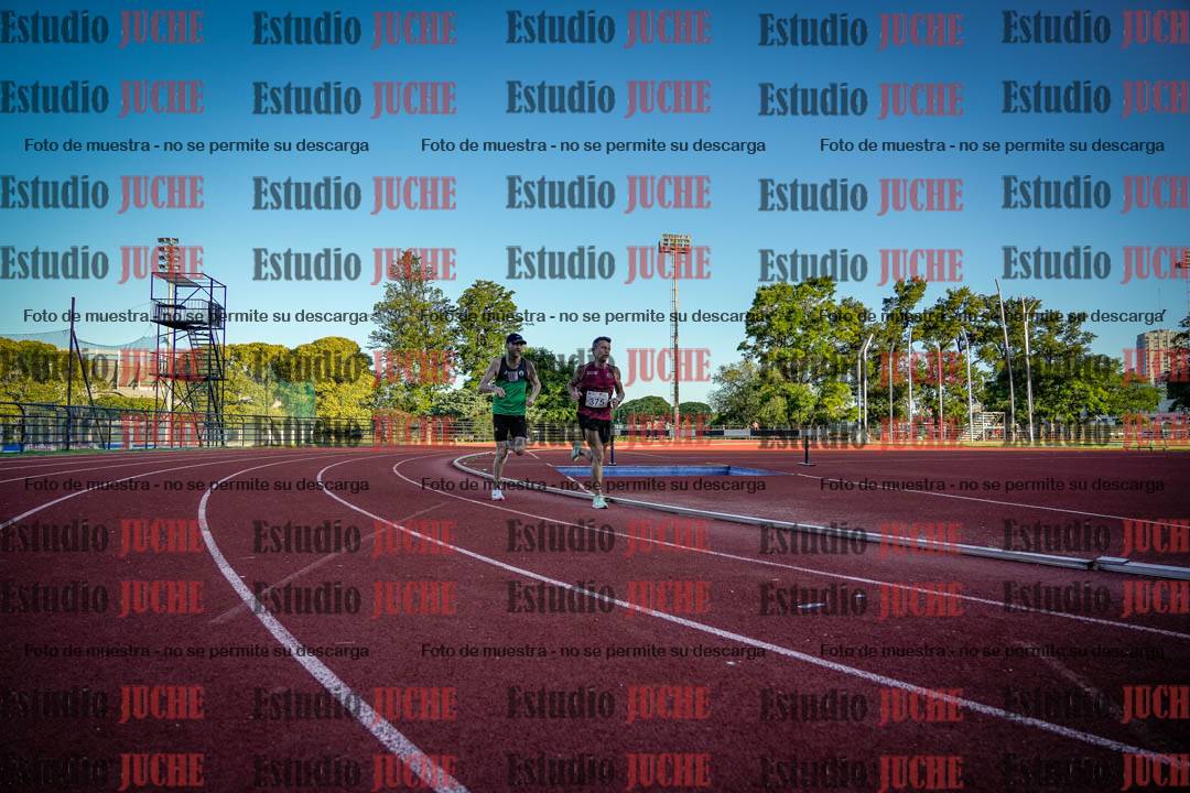 Fotos de los 3000 m llanos de varones