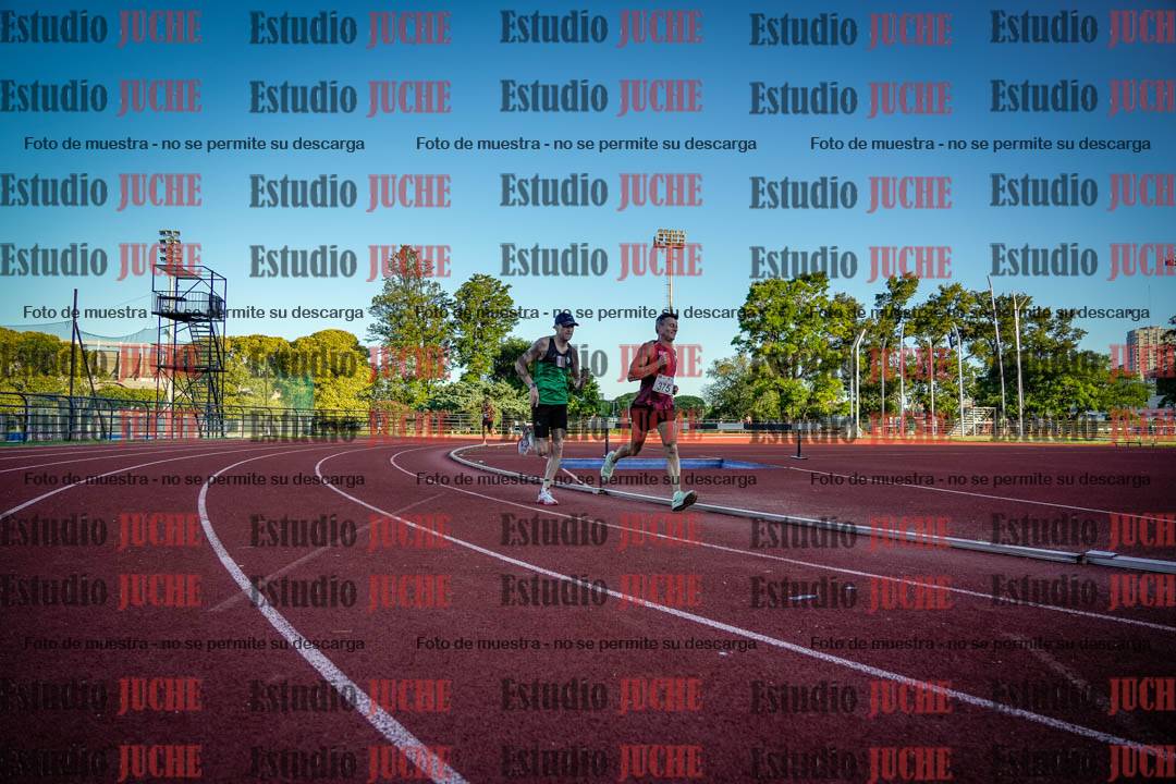 Fotos de los 3000 m llanos de varones