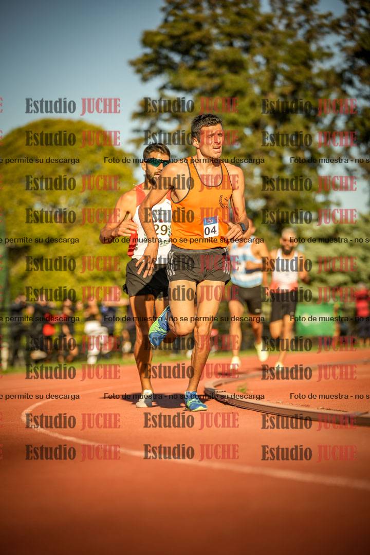 Fotos de los 3000 m llanos de varones