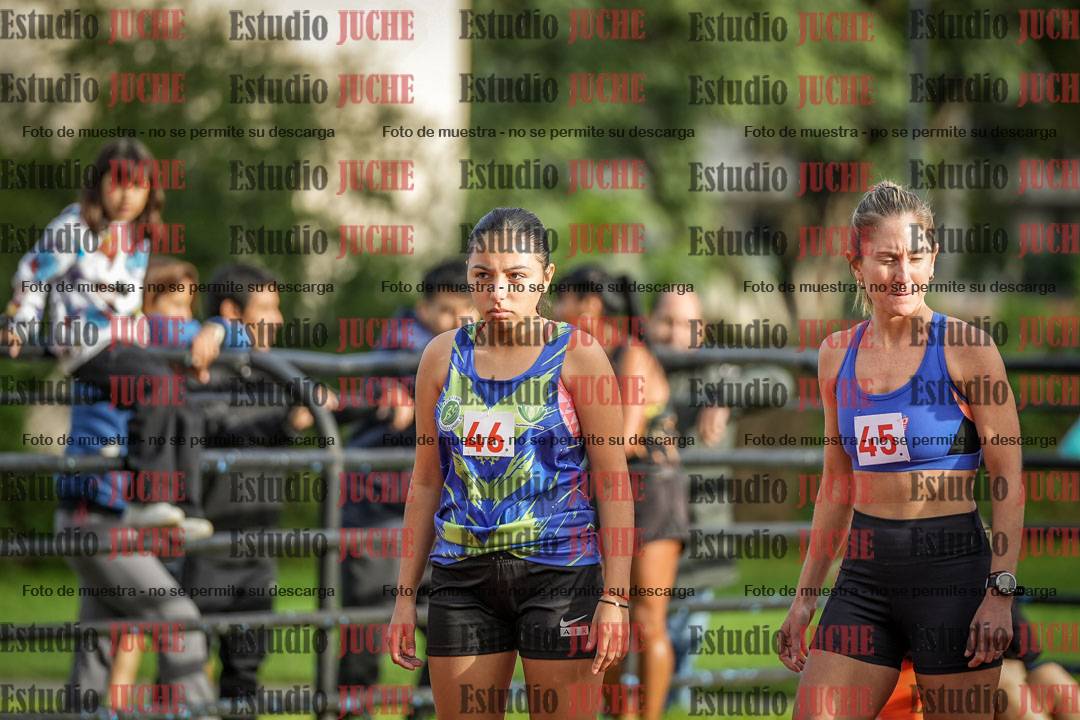 Fotos de los 1500 m llanos de mujeres