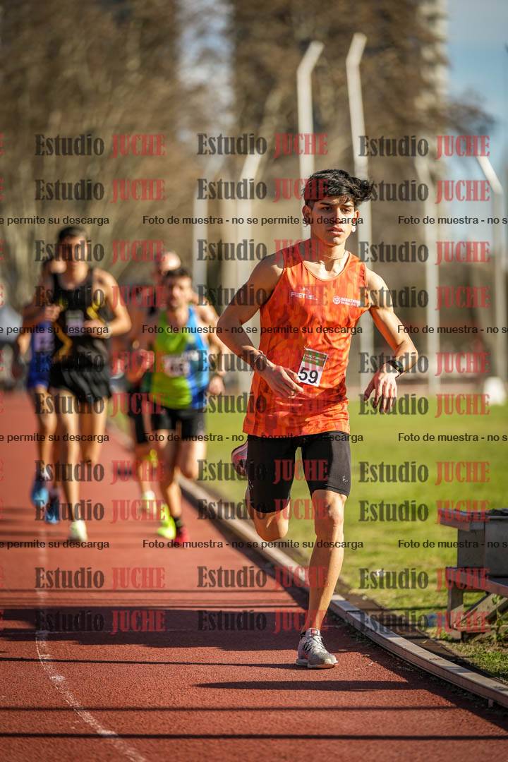 Fotos de los 3000 m llanos de varones