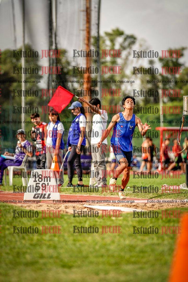 Fotos del salto triple de mujeres y varones