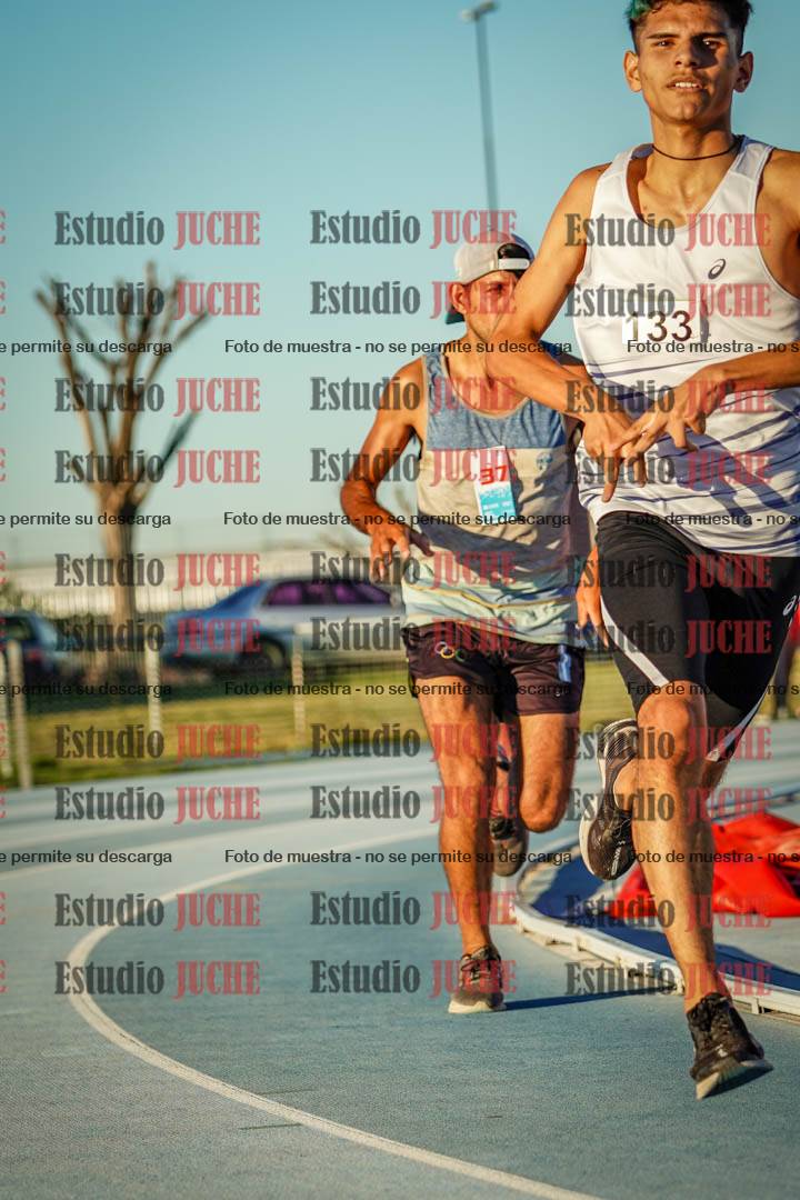Fotos de los 1500 m llanos de varones