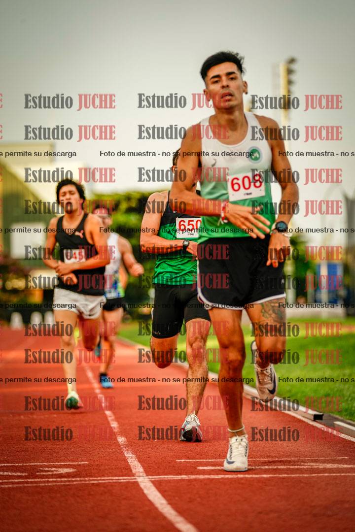 Fotos de los 1500 m llanos de varones
