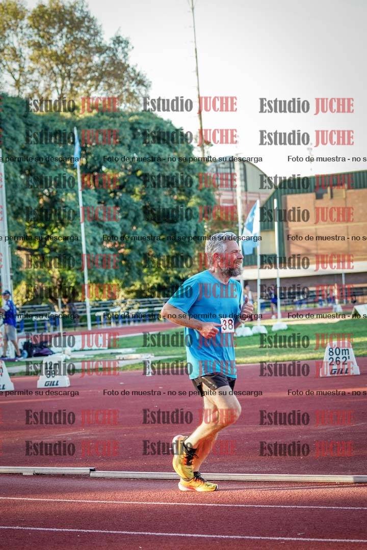 Fotos de los 3000 m llanos de varones