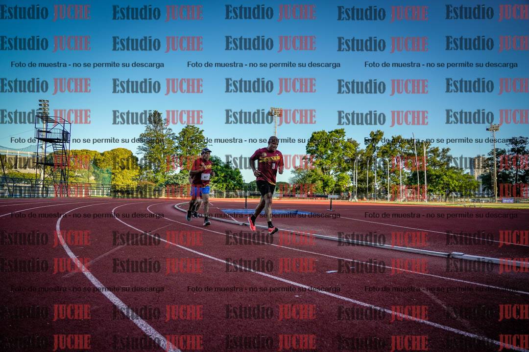 Fotos de los 3000 m llanos de varones