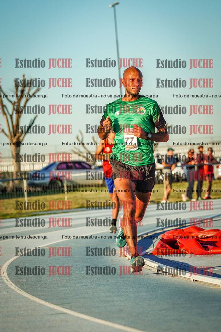 Fotos de los 1500 m llanos de varones