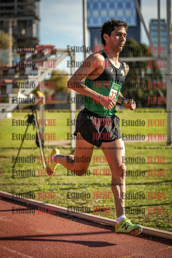 Fotos de los 3000 m llanos de varones