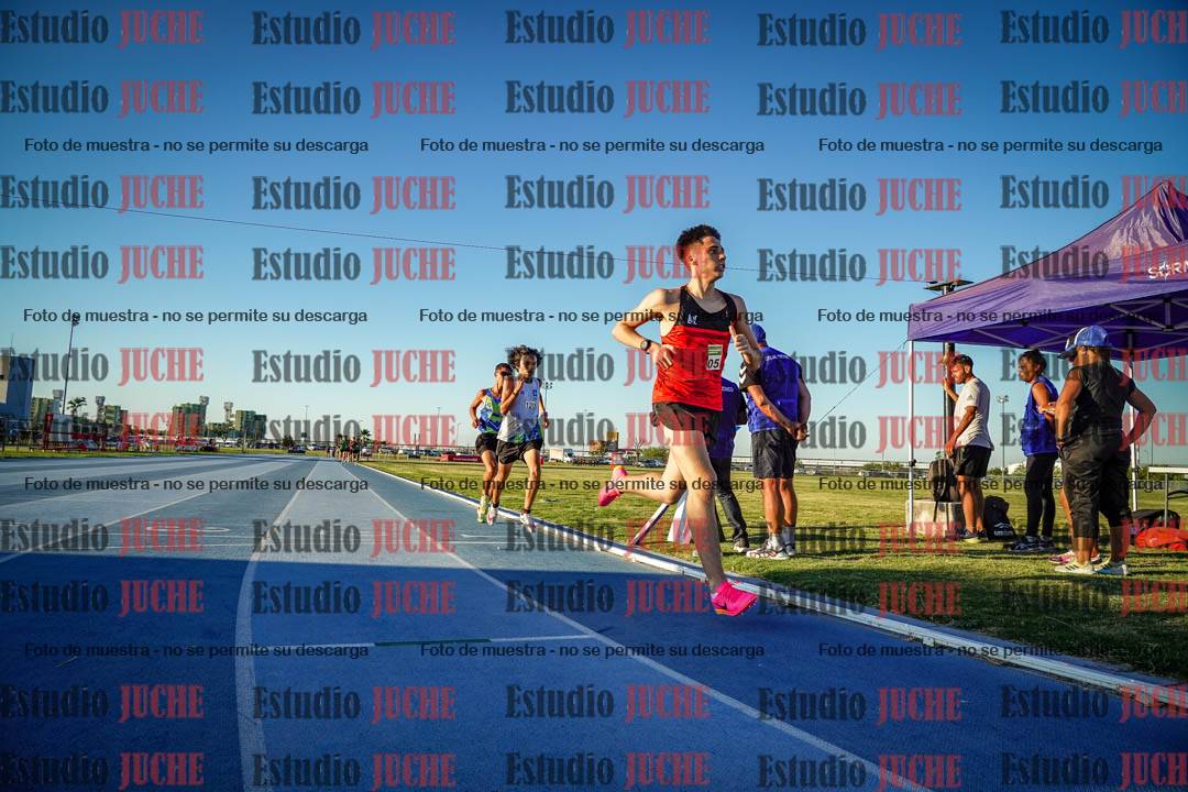 Fotos de los 1500 m llanos de varones