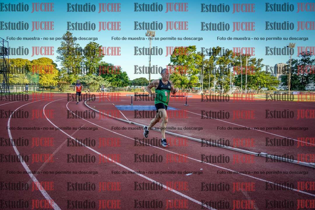 Fotos de los 3000 m llanos de varones