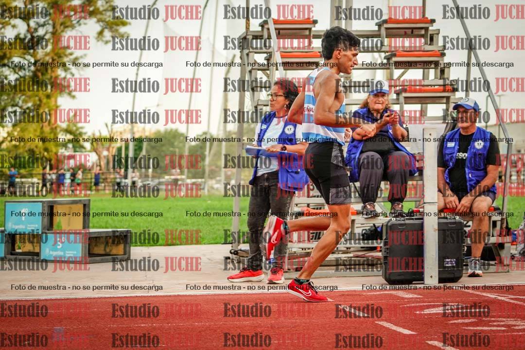Fotos de los 1500 m llanos de varones