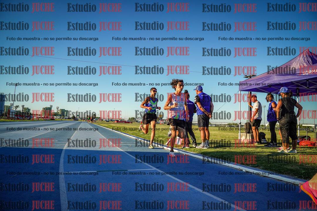 Fotos de los 1500 m llanos de varones
